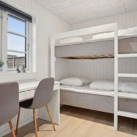 Holiday home Super Cozy In Nordic Style In Holl *