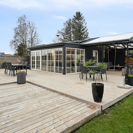 Super Hyggeligt I Nordisk Stil I Høll Feriehus Børkop